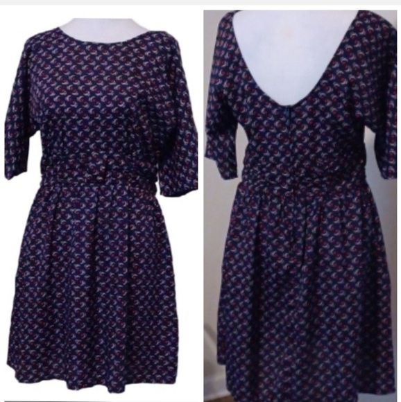 🐈⬛Elegant Dark Blue and Red  Patterned Dress - Picture 1 of 9